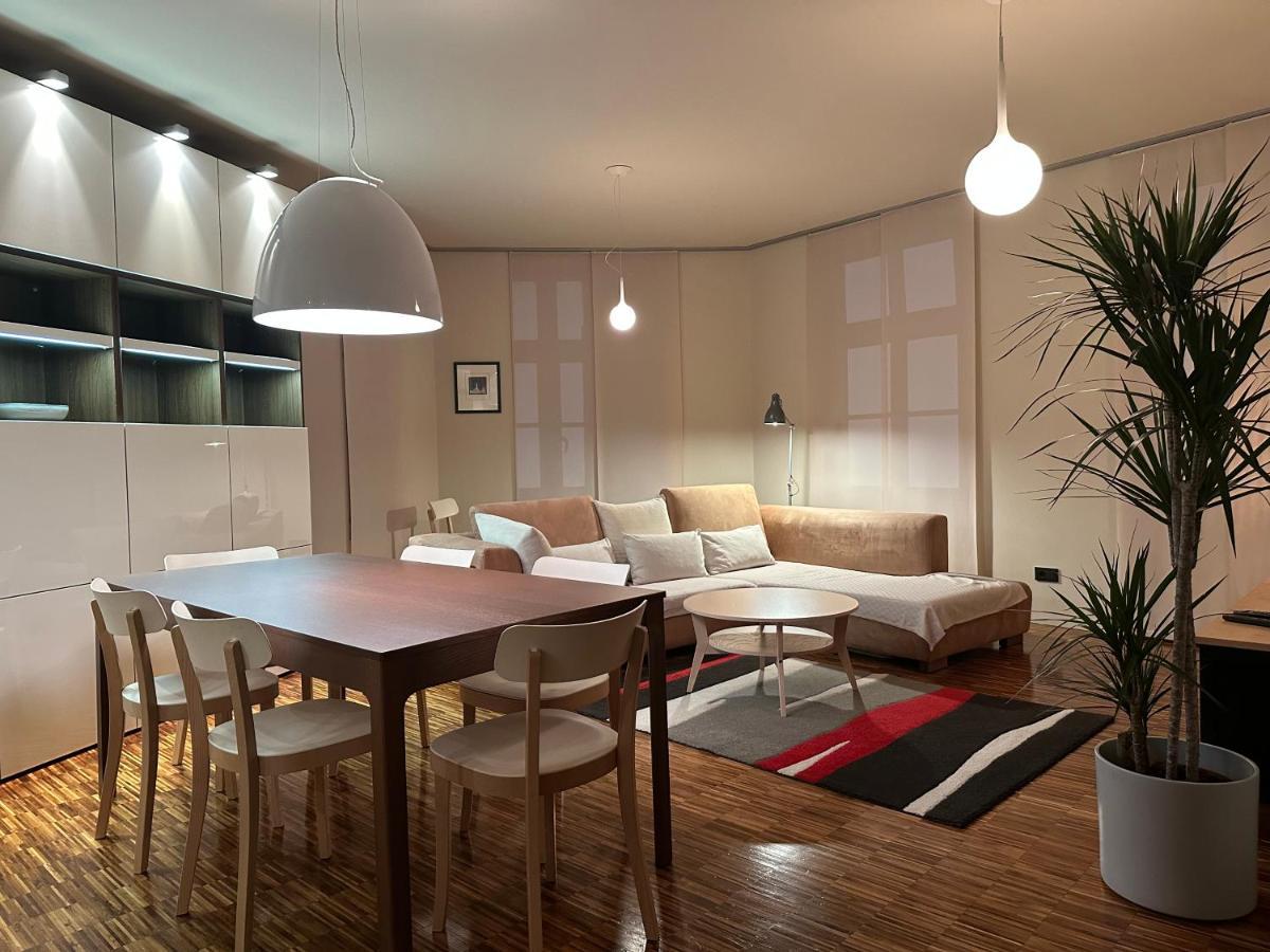 Triple Bridge Ljubljana Apartment ภายนอก รูปภาพ